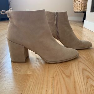 Stuart Weitzman Gardiner Ankle Boots